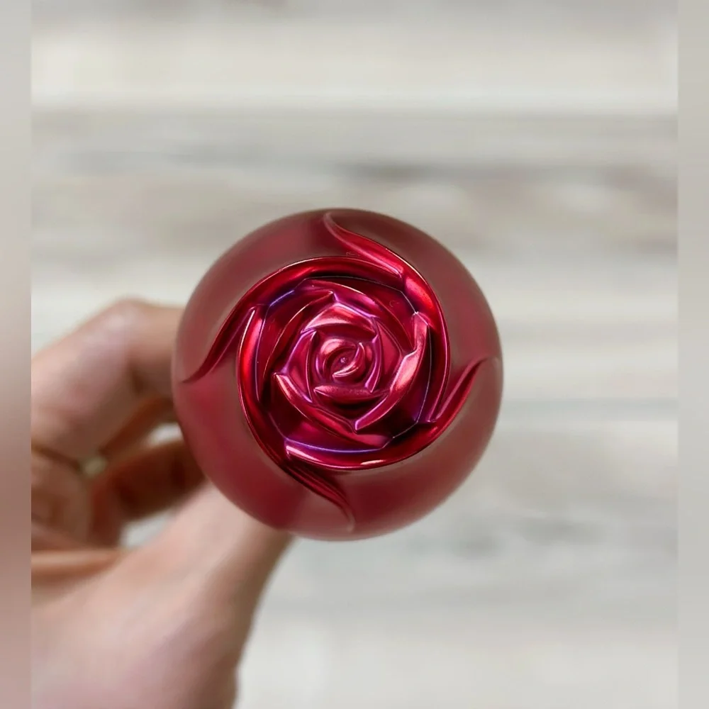 New Rose Design Foundation Brush